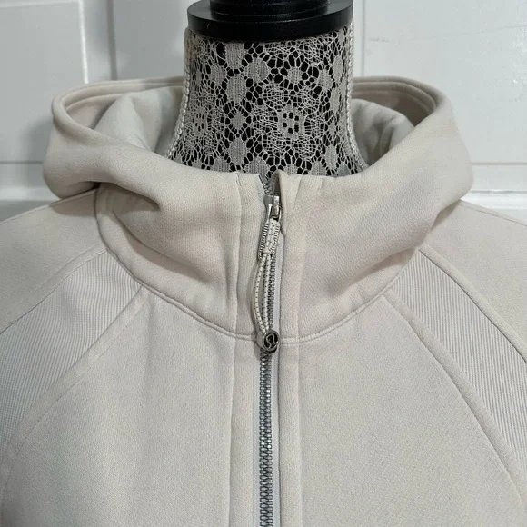SOLD Lululemon Scuba Oversized Full Zip Size M/L White Opal Bone $138 - Picture 2 of 6